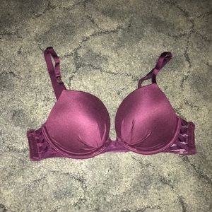 Victoria Secret 32B bra